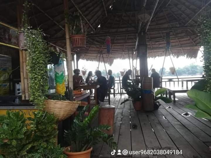 Champa Guesthouse Muang Không エクステリア 写真