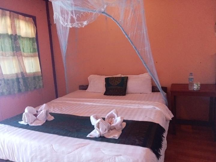 Champa Guesthouse Muang Không エクステリア 写真