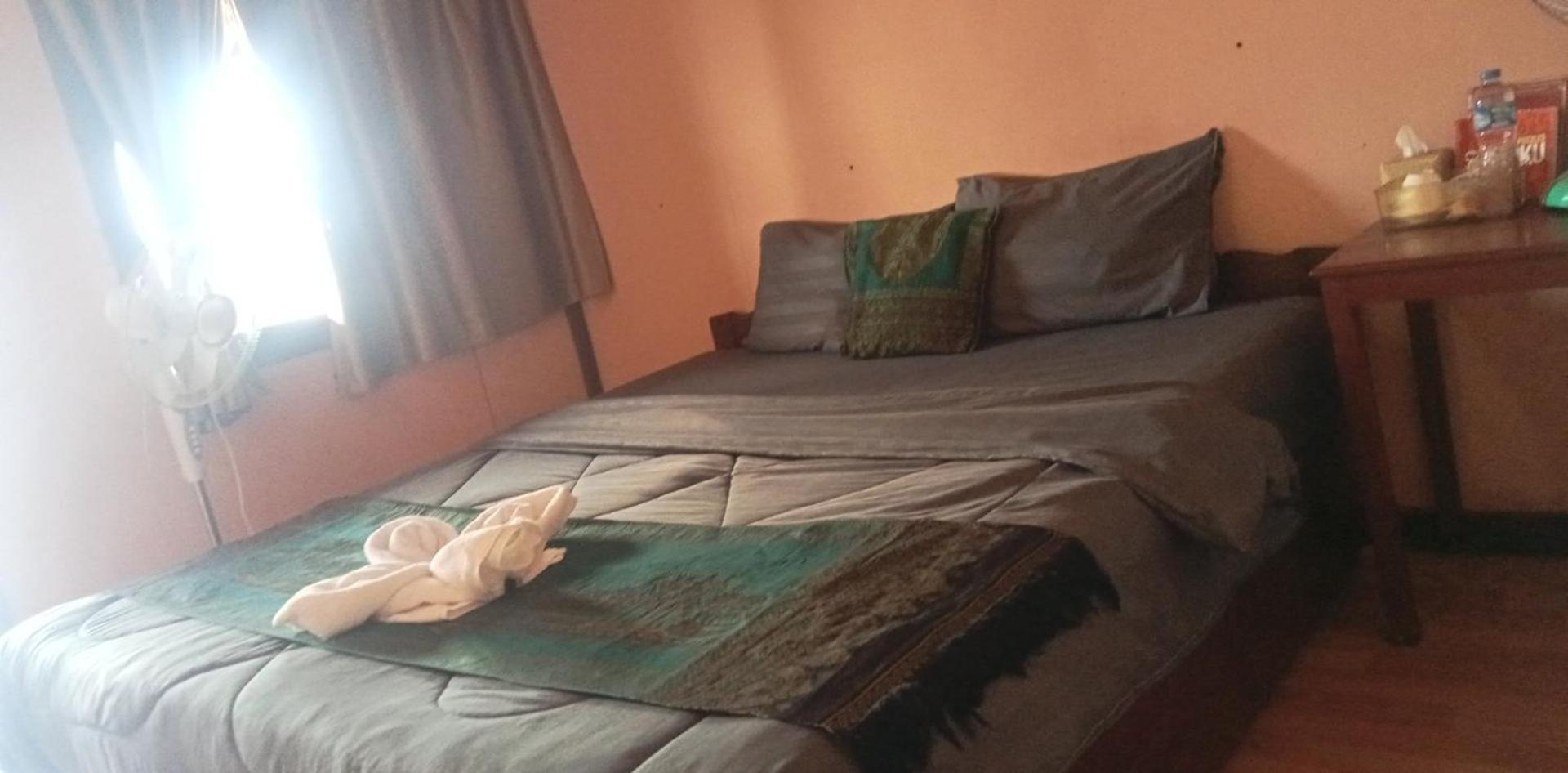 Champa Guesthouse Muang Không エクステリア 写真